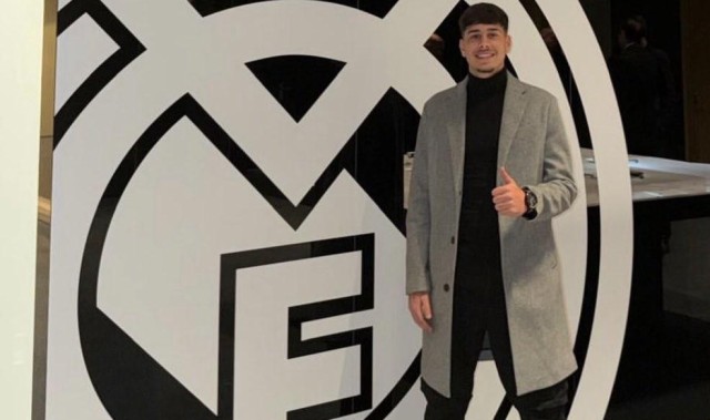 开云入口-球员自宣，塞维利亚小将亚历克西斯-西里亚已经与皇马签约