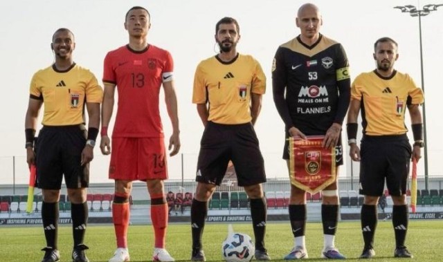 开云官网-国足2比2战平乌兹别克，邵佳一遗憾未能成功复仇，痛失好局