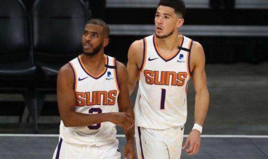 开云APP-保罗布克再现杀人中距离 千万别和太阳打关键球