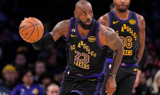 kaiyun-帕金斯：湖人不是一支球队而是一群各自为战的个体，球员就是打卡上班